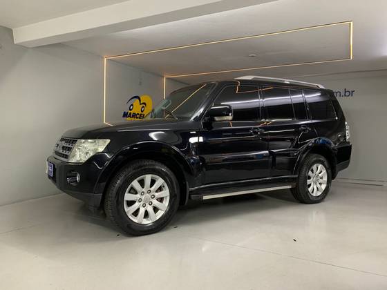 MITSUBISHI PAJERO FULL 3.2 HPE 4X4 16V TURBO INTERCOOLER DIESEL 4P AUTOMÁTICO